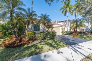 1784 Aspen Ln Weston, FL 33327 - MLS#A11922817