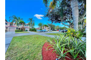 1736 Sw 109th Ter Davie, FL 33324 - MLS#A11922829