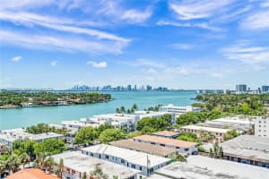 6900 Bay Dr 7a Miami Beach, FL 33141 - MLS#A11922844