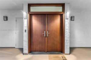 161 Crandon Blvd APT 125, Key Biscayne, FL 33149, - MLS#A11922845