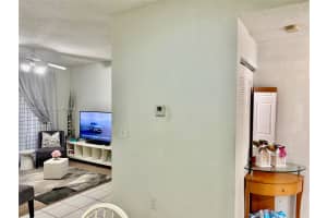 1791 Nw 96th Ter 4n Pembroke Pines, FL 33024 - MLS#A11922858