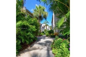 5234 NE 6th Ave B25, Oakland Park, FL 33334, - MLS#A11922864