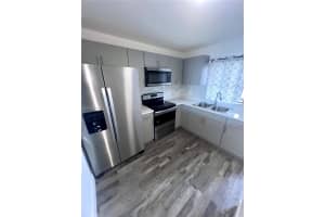 6715 W 26th Dr 203-6, Hialeah