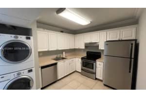 721 N Pine Island Rd APT 112, Plantation, FL 33324, - MLS#A11922881