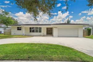 5320 Sw 8th St Plantation, FL 33317 - MLS#A11922888