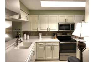 3021 Alcazar Pl 203, Palm Beach Gardens