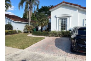 9921 Sw 164th Ct Miami, FL 33196 - MLS#A11922908