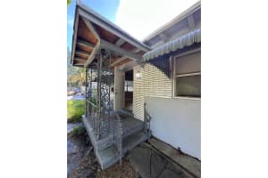 2304 NE 135th Ln, North Miami Beach, FL 33181, - MLS#A11922916