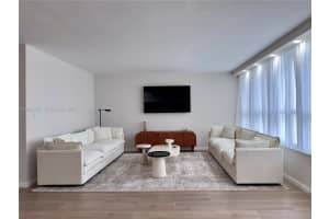 10230 Collins Ave APT 102, Bal Harbour, FL 33154, - MLS#A11922955