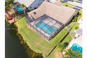 9272 Nw 18th St Plantation, FL 33322 - MLS#A11922961