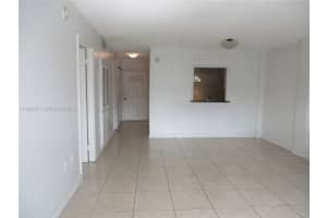 3750 Ne 169th St 102 North Miami Beach, FL 33160 - MLS#A11922971