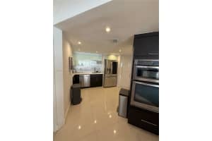 825 Brickell Bay Dr APT 1151, Miami, FL 33131, - MLS#A11922982