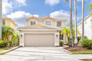 920 Golden Cane Dr, Weston