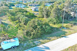 394 Palencia Ave Lehigh Acres, FL 33974 - MLS#A11923021