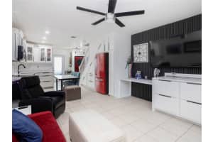 437 Sw 3rd St 2, Miami