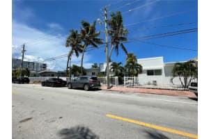 8215 Crespi Blvd #4, Miami Beach, FL 33141, - MLS#A11923037