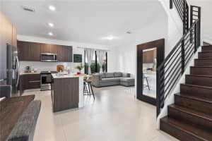 500 Sw 91st Ave Miami, FL 33174 - MLS#A11923042