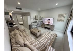 944 Jefferson Ave #15, Miami Beach, FL 33139, - MLS#A11923049