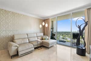 3350 SW 27th Ave APT 1706, Miami, FL 33133, - MLS#A11923050