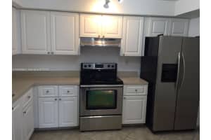 721 N Pine Island Rd 416, Plantation