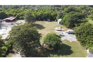  Sw 24300 Homestead, FL 33032 - MLS#A11923075