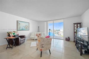 100 Golden Isles Dr APT 1109, Hallandale Beach, FL 33009, - MLS#A11923143