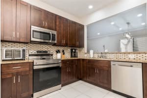 3044 La Mirage Dr Lauderhill, FL 33319 - Off Market