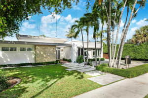 137 W Shore Dr W Miami, FL 33133 - MLS#A11923171
