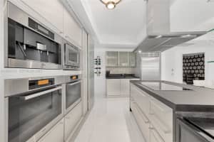 18201 Collins Ave 1002 Sunny Isles Beach, FL 33160 - MLS#A11923172