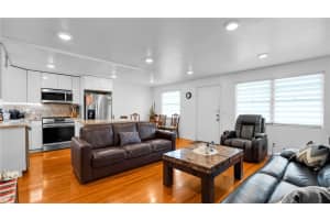 551 Sw 135th Ave 208b Pembroke Pines, FL 33027 - MLS#A11923185