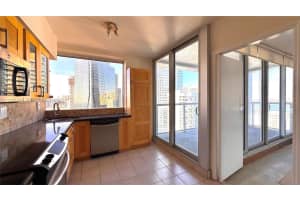 1541 Brickell Ave C2705 Miami, FL 33129 - MLS#A11923202