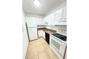 961 NW 45th St Apt 1, Pompano Beach, FL 33064, - MLS#A11923205