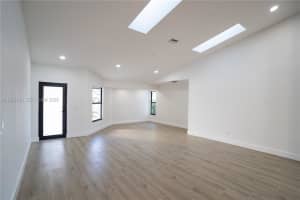 16701 Bobcat Dr Fort Myers, FL 33908 - Off Market