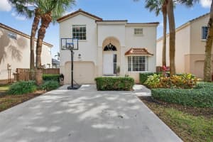 1260 Nw 110th Ave Plantation, FL 33322 - MLS#A11923219