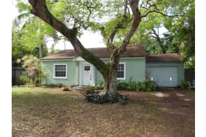 705 SW 14th Ave, Fort Lauderdale, FL 33312, - MLS#A11923256