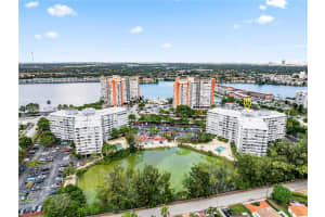 1300 NE Miami Gardens Dr APT 512E, Miami, FL 33179, - MLS#A11923260