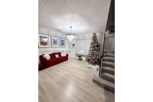 8879 Chestnut Ridge Way Boynton Beach, FL 33473 - MLS#A11923261