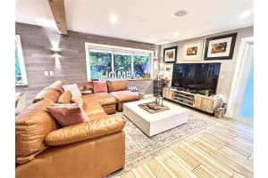 1115 Meridian Ave Townhouse Miami Beach, FL 33139 - MLS#A11923271