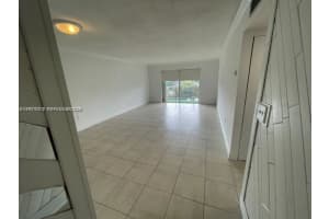 11905 Ne 2nd Ave C409, North Miami