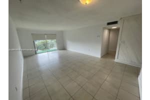 11905 NE 2nd Ave C409, North Miami, FL 33161, - MLS#A11923272