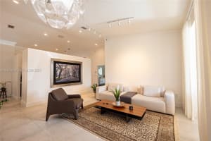 9895 NW 28th Terrace, Doral, FL 33172, - MLS#A11923276