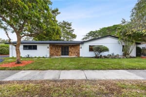 10415 Sw 87th Ave Miami, FL 33176 - MLS#A11923289