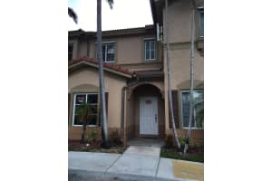 10803 Nw 83rd St 6-1, Doral