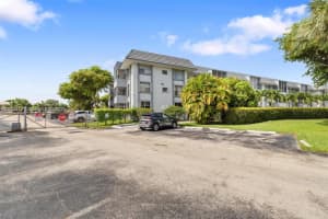 6705 NW 169th St APT C206, Hialeah, FL 33015, - MLS#A11923341