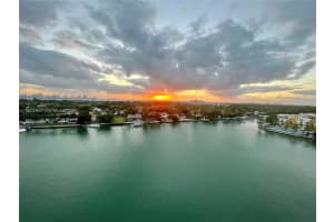 5838 Collins Ave APT 8B, Miami Beach, FL 33140, - MLS#A11923362