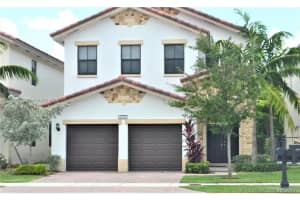 6930 Nw 106th Ave 6930, Doral