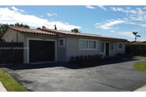 8090 W 18th Lane Rd Hialeah, FL 33014 - MLS#A11923373