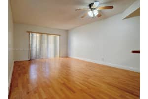 B, 8290 Lake Dr APT 309, Doral, FL 33166, - MLS#A11923396