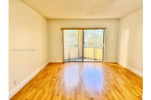 B, 8290 Lake Dr APT 309, Doral, FL 33166, - MLS#A11923396