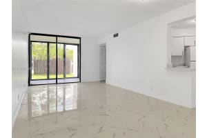 211 Lake Pointe Dr APT 111, Oakland Park, FL 33309, - MLS#A11923434